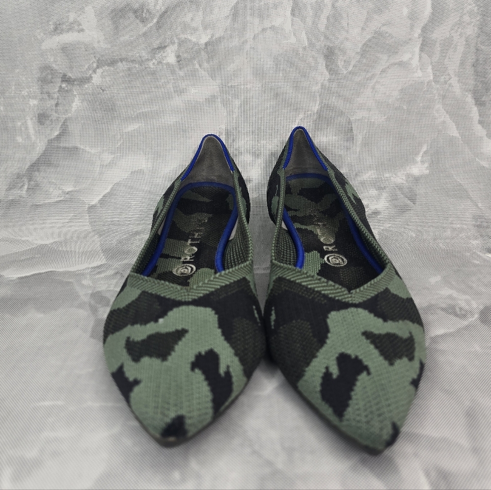Rothys The Point Camo Flats - Picture 2 of 7
